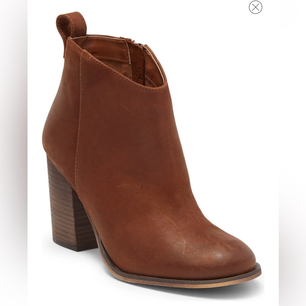 BP Lance Leather Block Heel Bootie. NWT in original box.